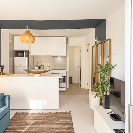 Beguest Tiny Azure Apartament *