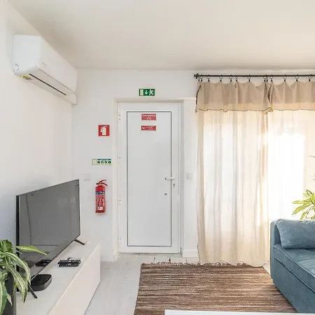 Apartament Beguest Tiny Azure